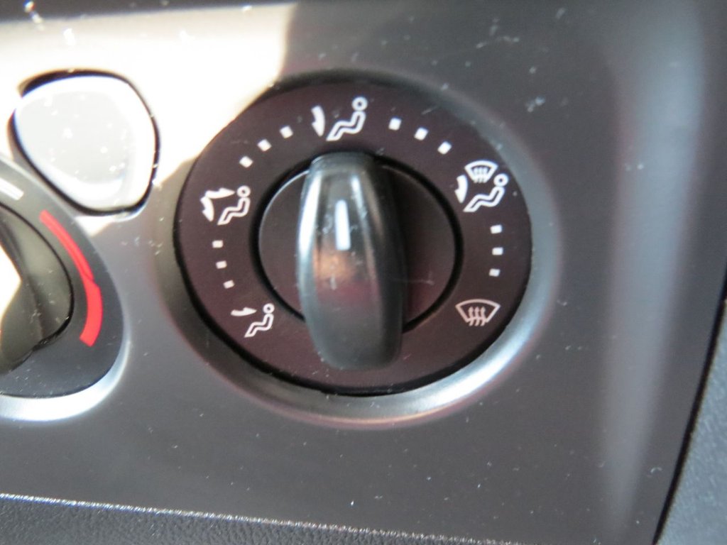 Used Ford Transit Custom 2018 for sale - 76820643: Photo 30