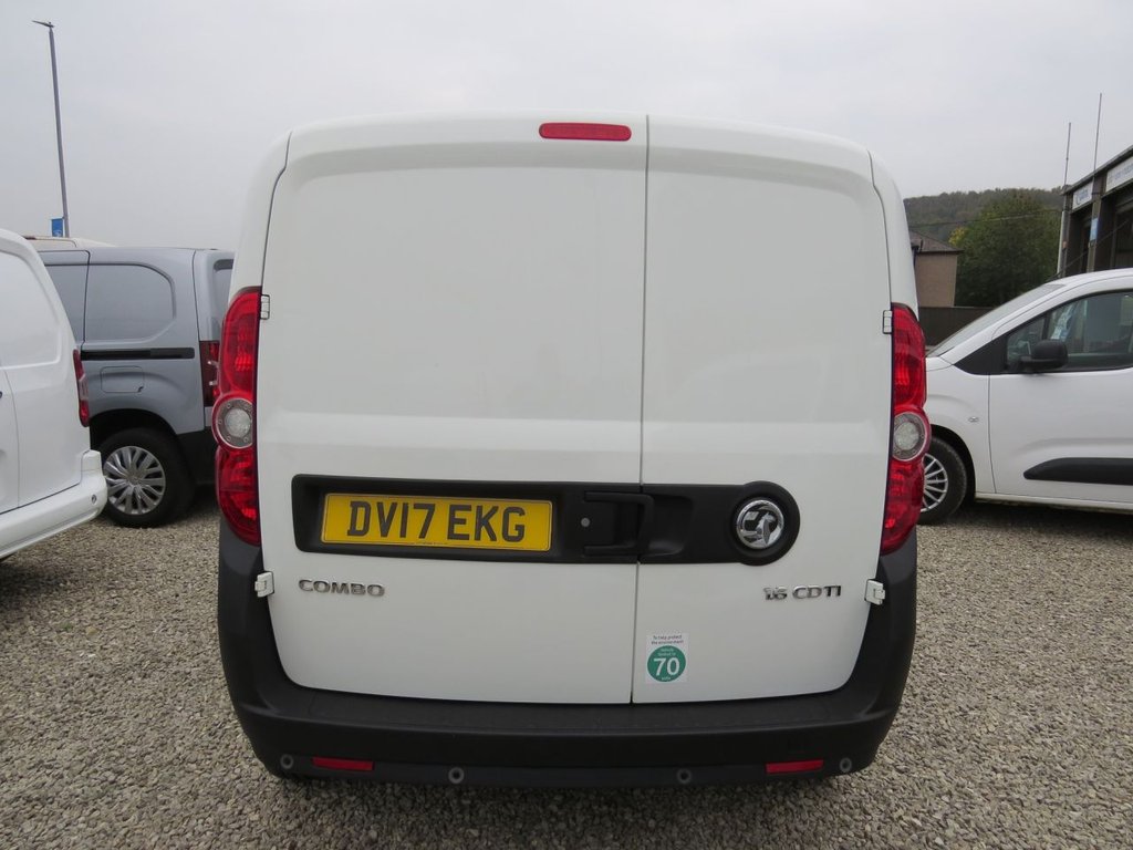 Used Vauxhall Combo 2017 for sale - 76820356: Photo 13