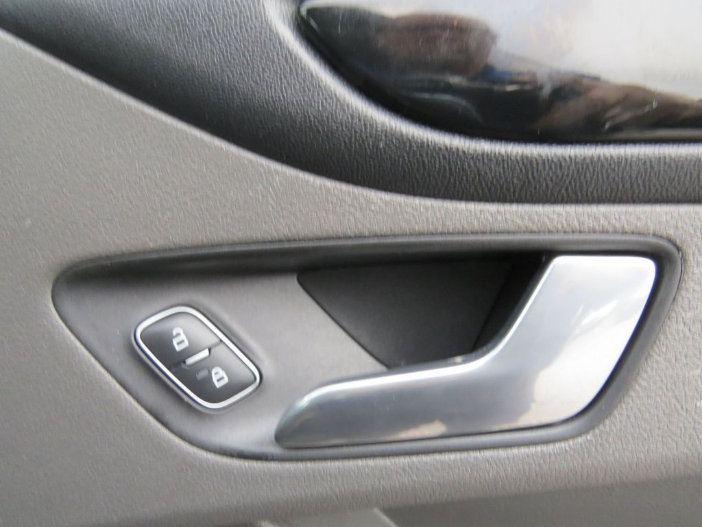 Used Ford Transit Custom 2019 for sale - 76820456: Photo 34