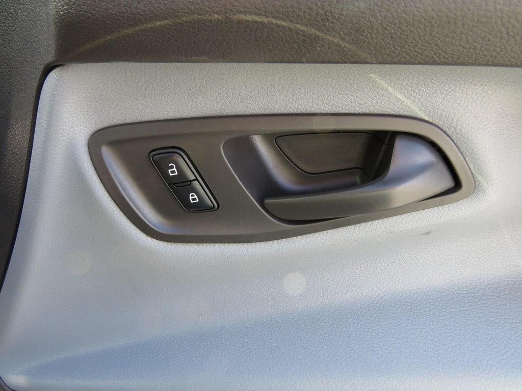 Used Ford Transit Custom 2017 for sale - 76820540: Photo 19