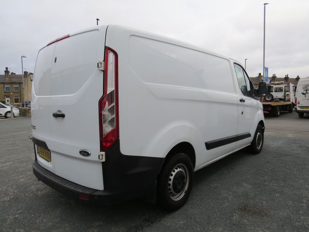 Used Ford Transit Custom 2019 for sale - 76820376: Photo 10