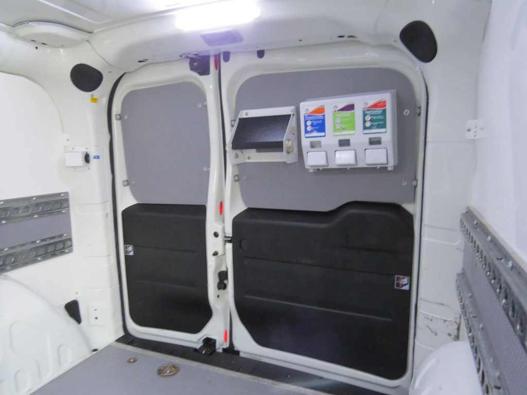 Used Vauxhall Combo 2018 for sale - 76820626: Photo 17