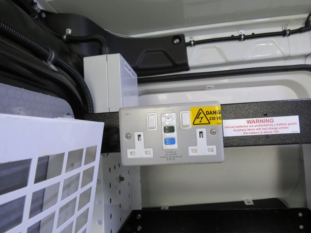 Used Vauxhall Combo 2018 for sale - 76820626: Photo 21