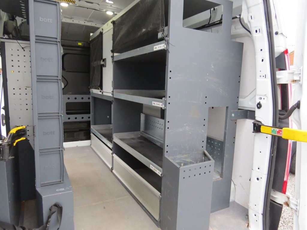 Used Ford Transit Custom 2019 for sale - 76820627: Photo 2