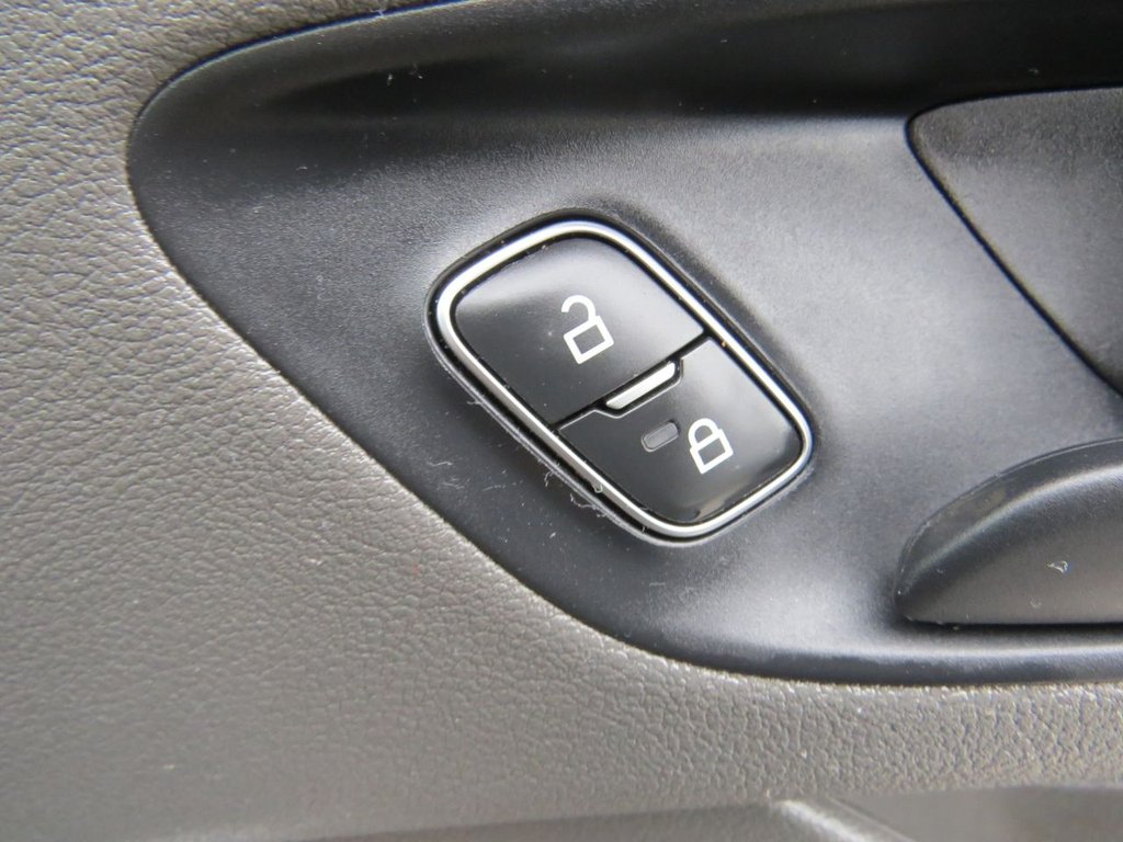 Used Ford Transit Custom 2019 for sale - 76820627: Photo 37