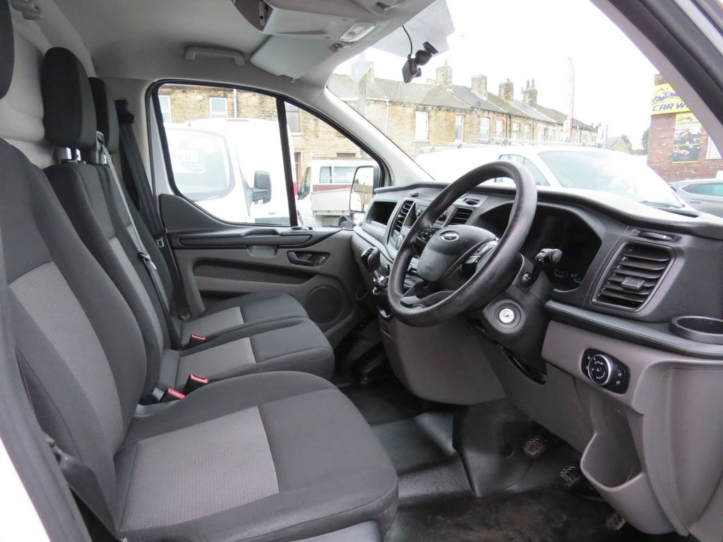 Used Ford Transit Custom 2019 for sale - 76820627: Photo 4