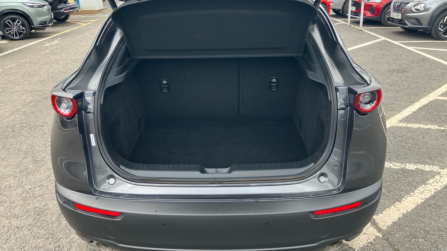 Used Mazda CX-30 2023 for sale - 77893252: Photo 4