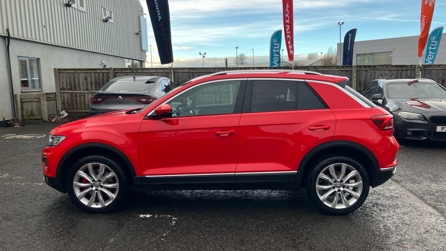 Used Volkswagen T-Roc 2019 for sale - 76693207: Photo 23