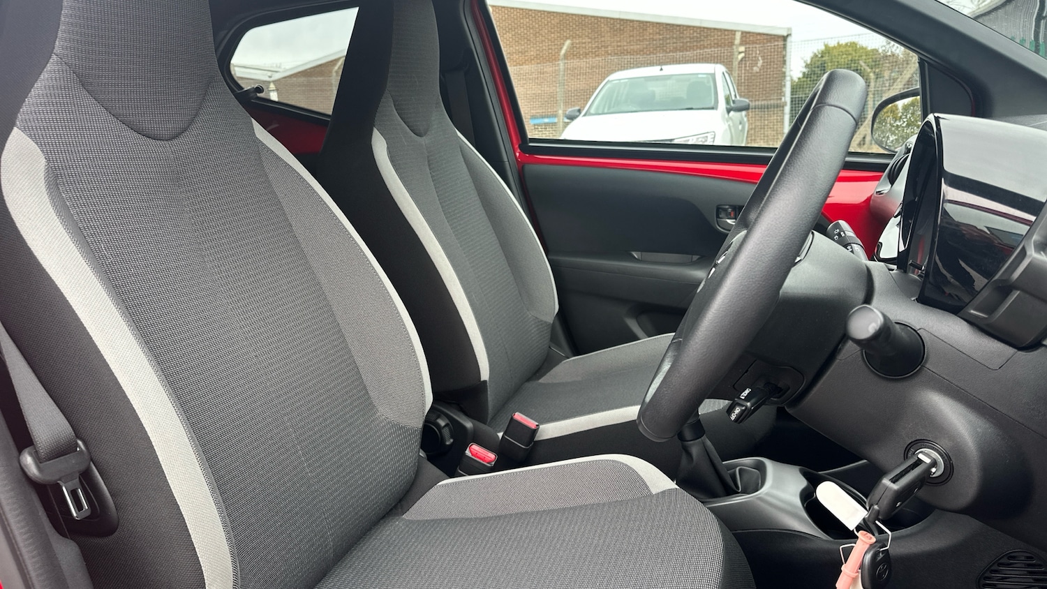 Used Toyota AYGO 2021 for sale - 76355417: Photo 22