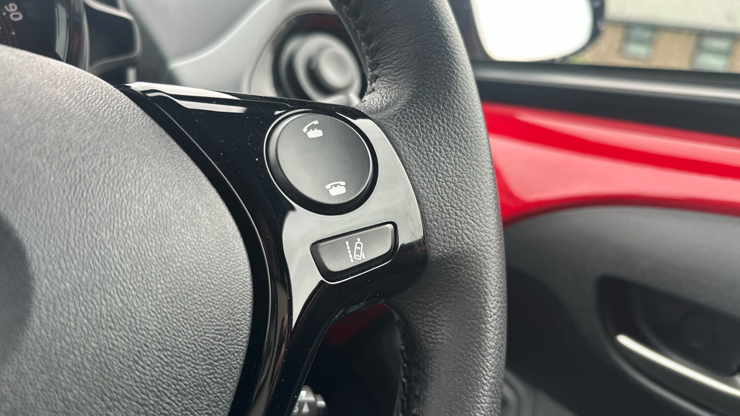 Used Toyota AYGO 2021 for sale - 76355417: Photo 28