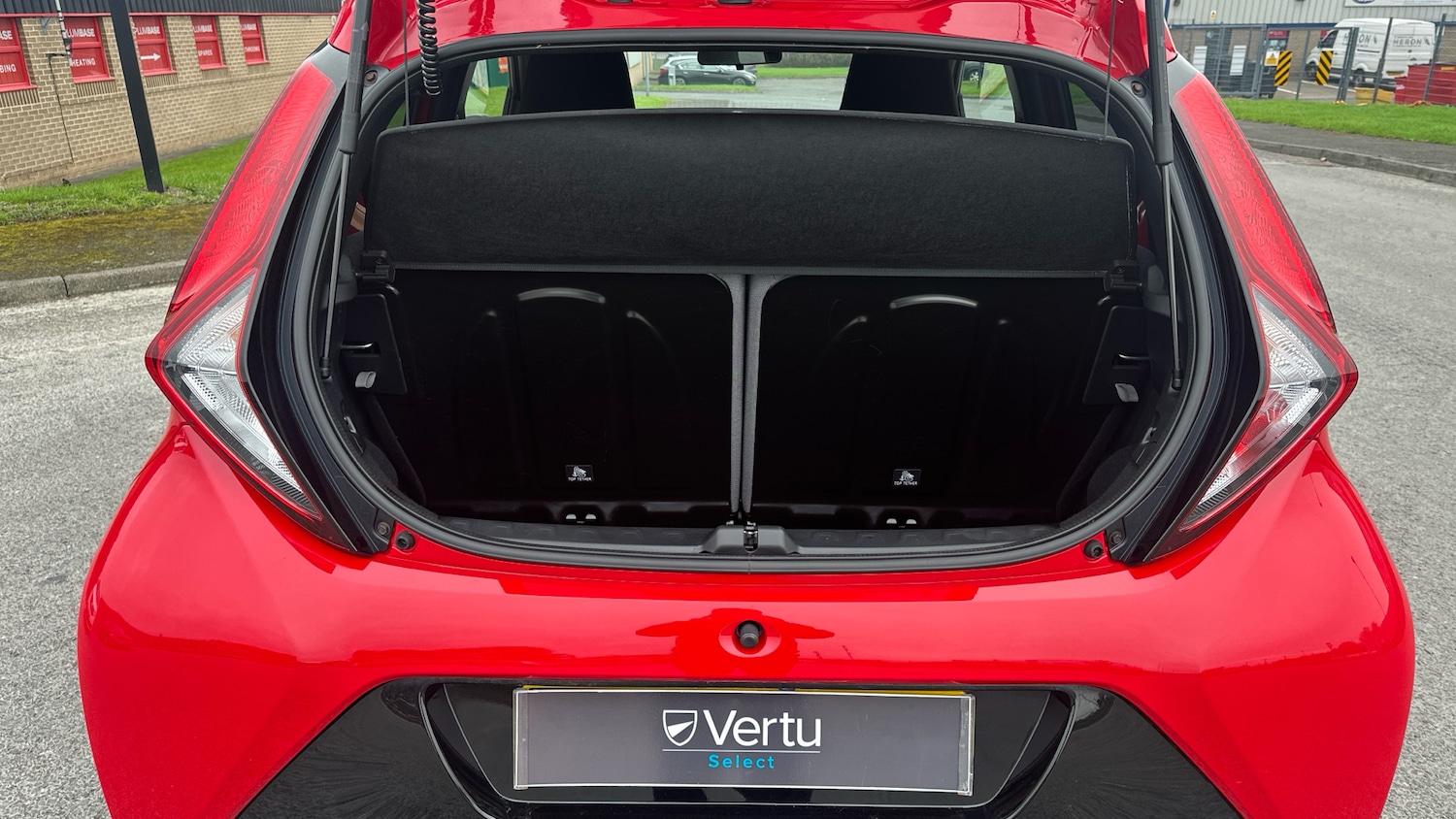 Used Toyota AYGO 2021 for sale - 76355417: Photo 4