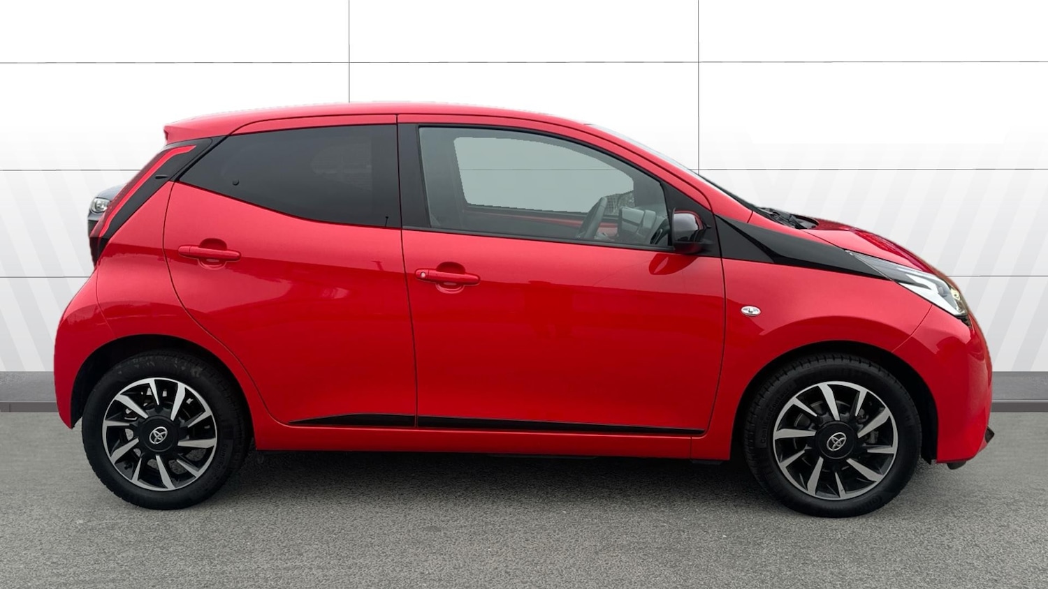 Used Toyota AYGO 2021 for sale - 76355417: Photo 5