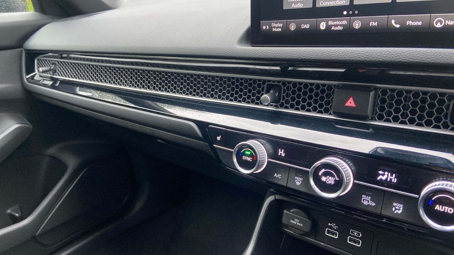 Used Honda Civic 2022 for sale - 76983845: Photo 31