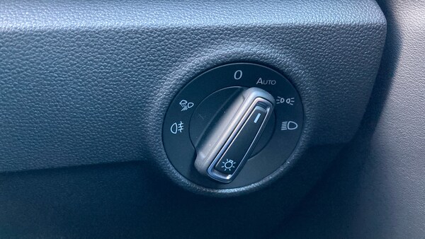 Used Volkswagen T-Roc 2022 for sale - 76263199: Photo 38