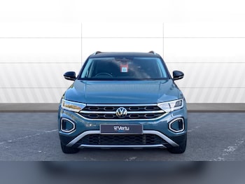 Used Volkswagen T-Roc 2022 for sale - 76263199: Photo 3