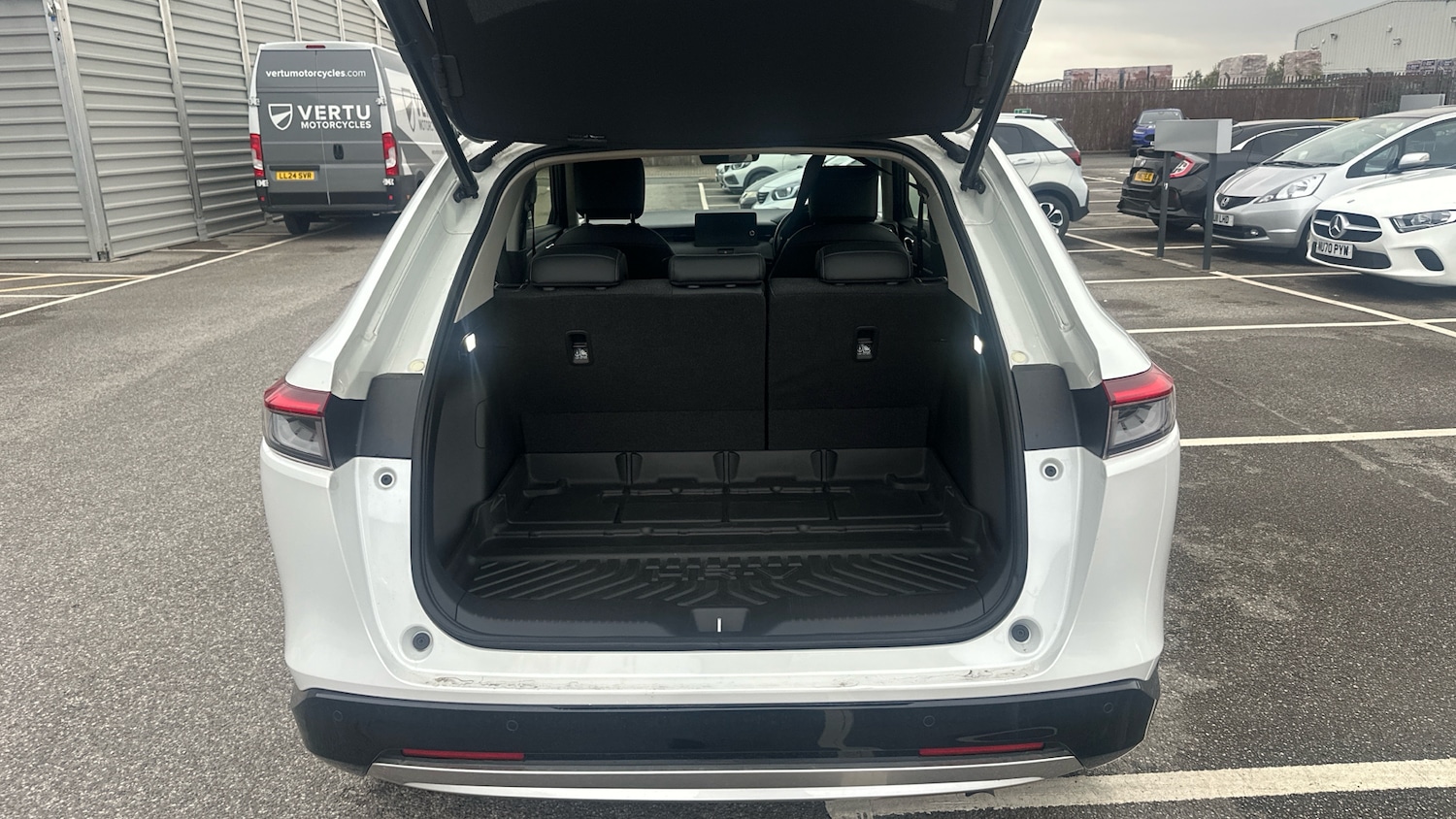 Used Honda HR-V 2022 for sale - 76879226: Photo 13