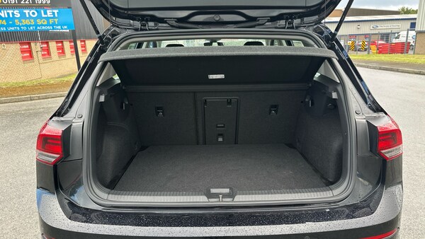 Used Volkswagen Golf 2022 for sale - 75997290: Photo 4
