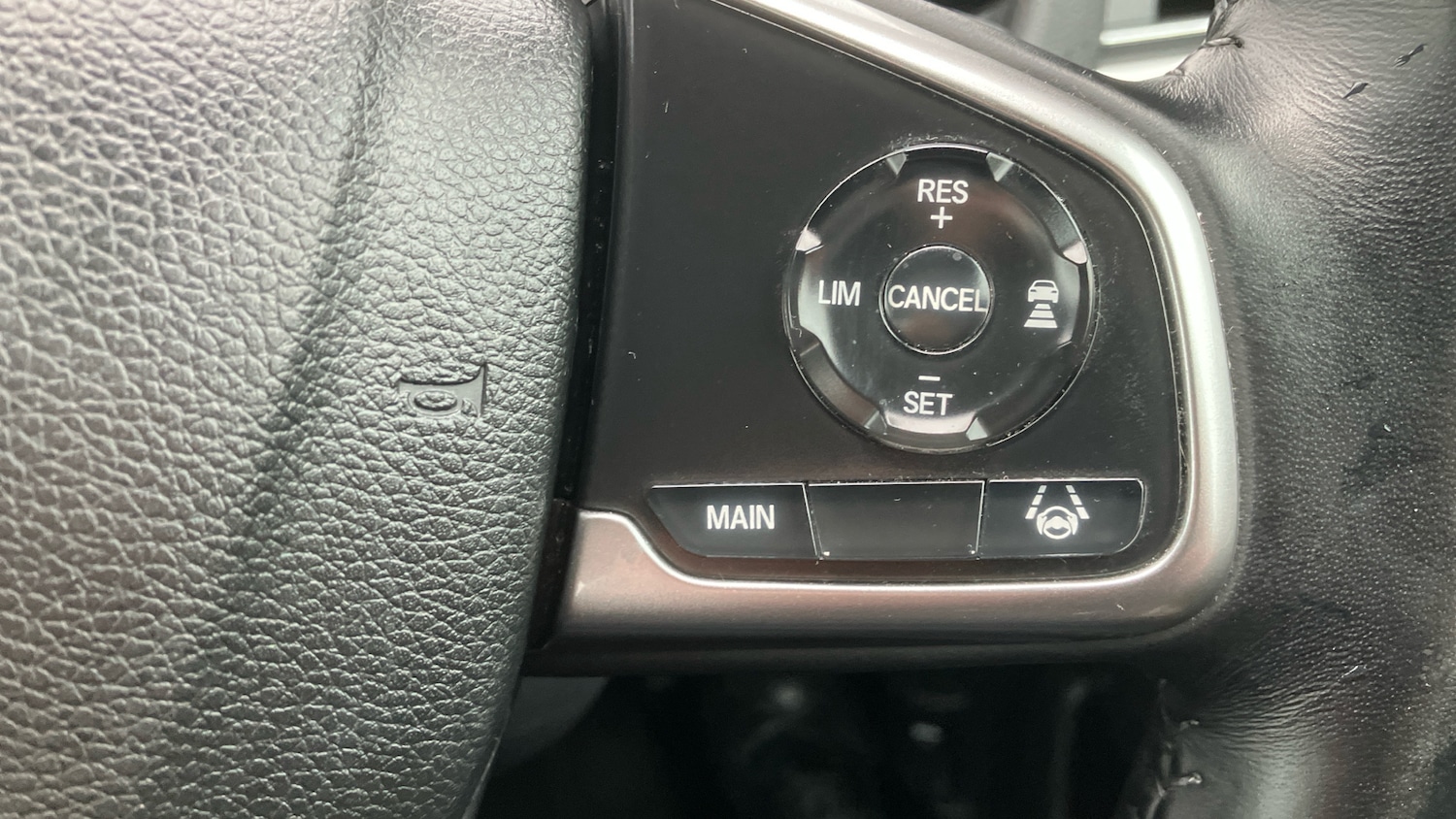 Used Honda CR-V 2019 for sale - 76146514: Photo 21