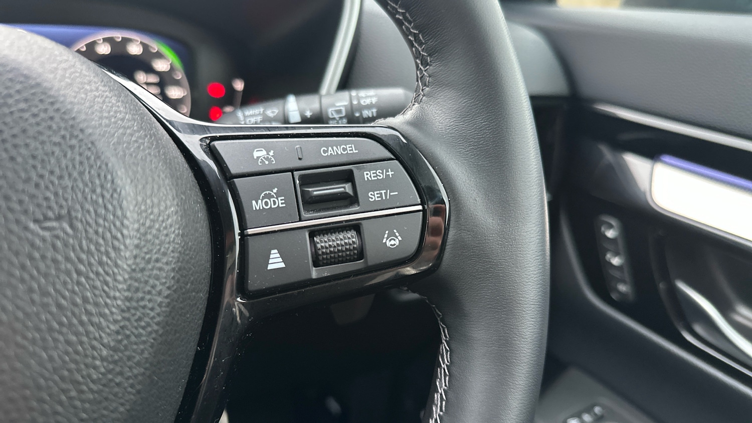 Used Honda CR-V 2024 for sale - 76882347: Photo 41