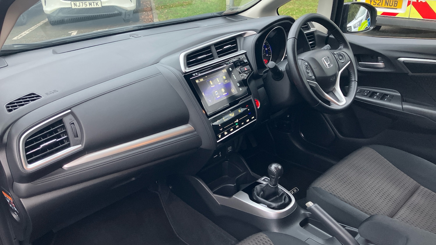 Used Honda Jazz 2019 for sale - 76910931: Photo 2