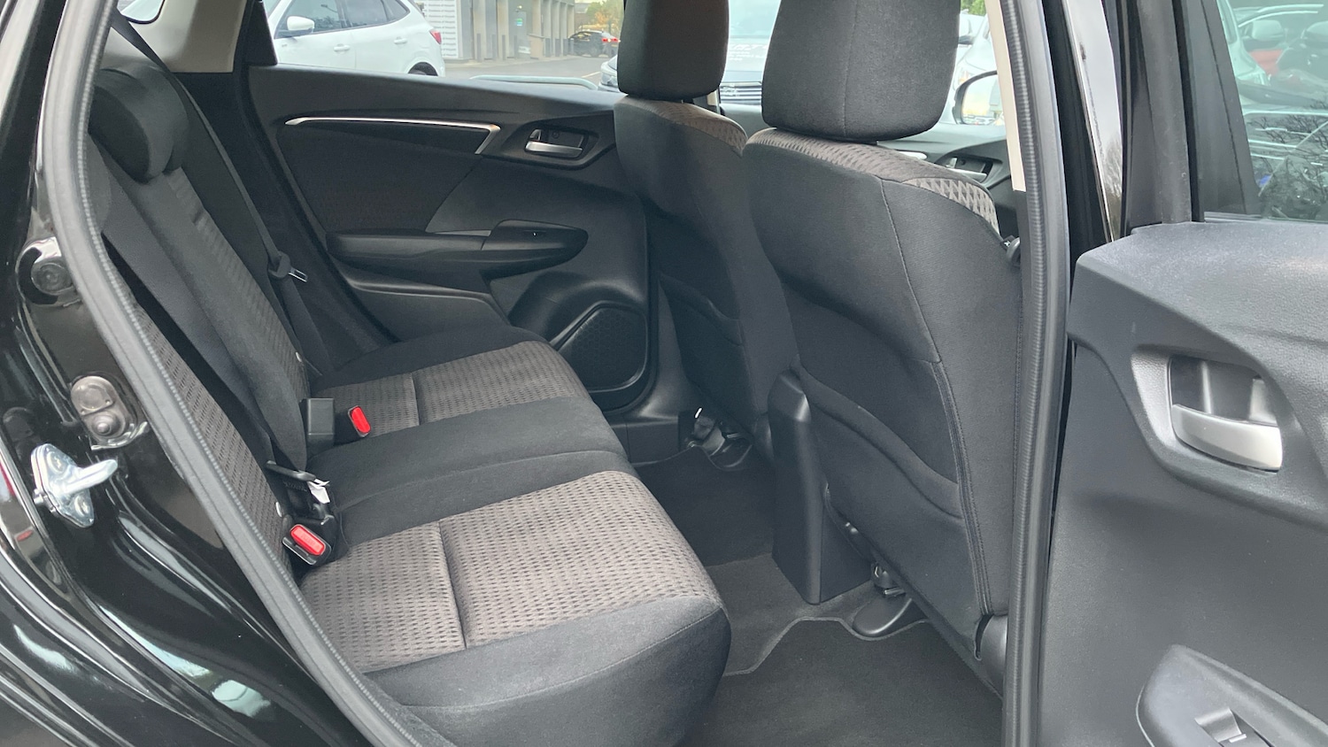 Used Honda Jazz 2019 for sale - 76910931: Photo 22