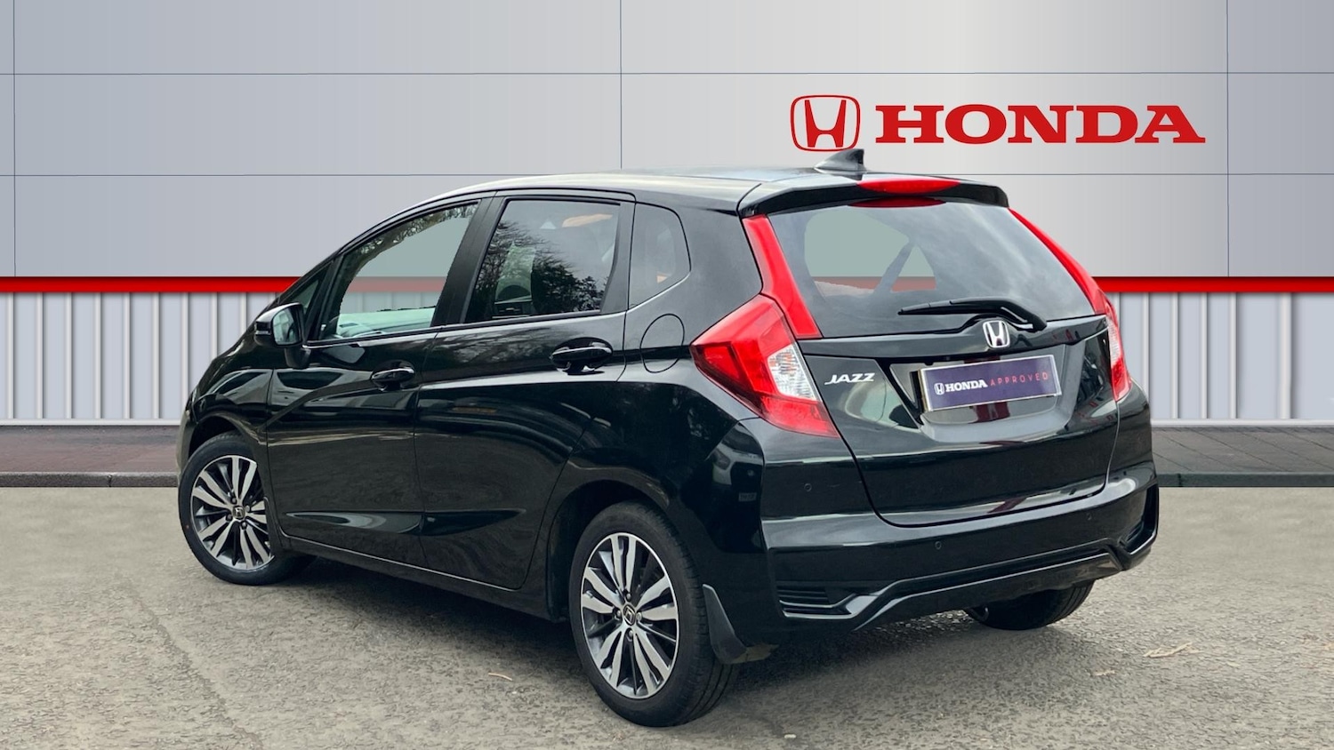 Used Honda Jazz 2019 for sale - 76910931: Photo 3