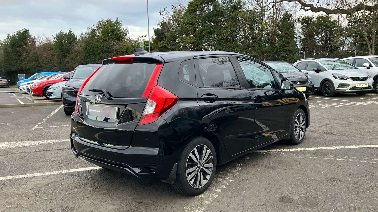 Used Honda Jazz 2019 for sale - 76910931: Photo 30