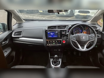 Used Honda Jazz 2019 for sale - 76910931: Photo