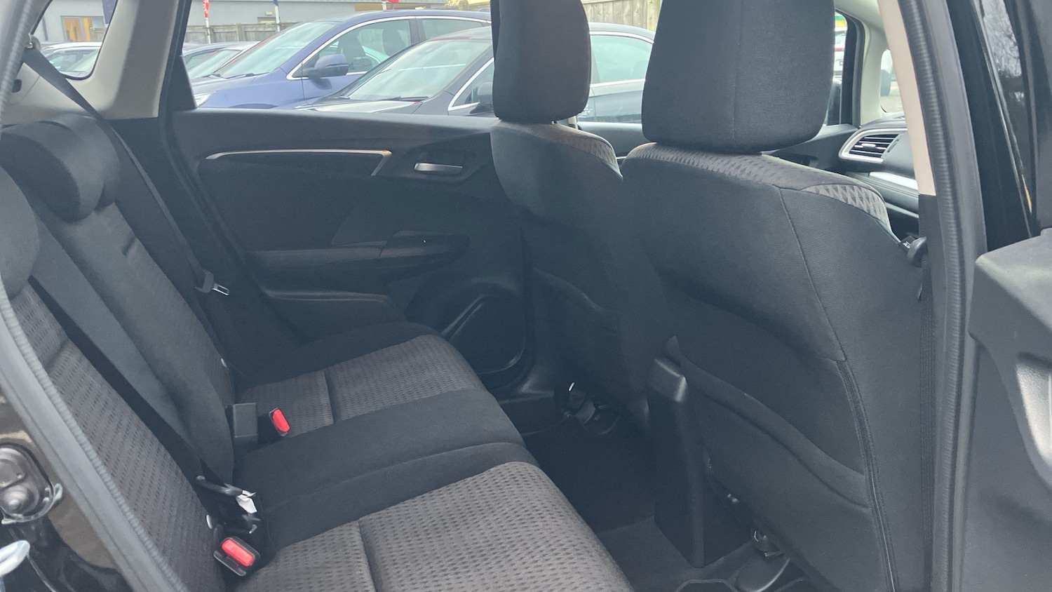 Used Honda Jazz 2019 for sale - 76910931: Photo 8