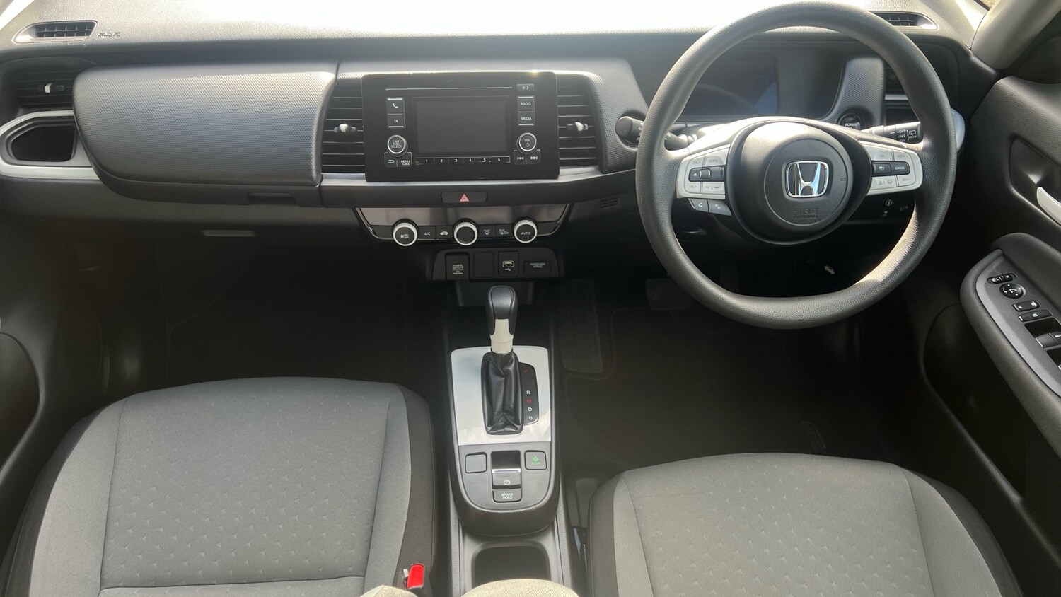 Used Honda Jazz 2022 for sale - 75848611: Photo 4