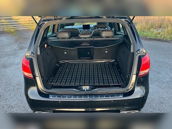 Used Mercedes-Benz B Class 2018 for sale - 77151900: Photo