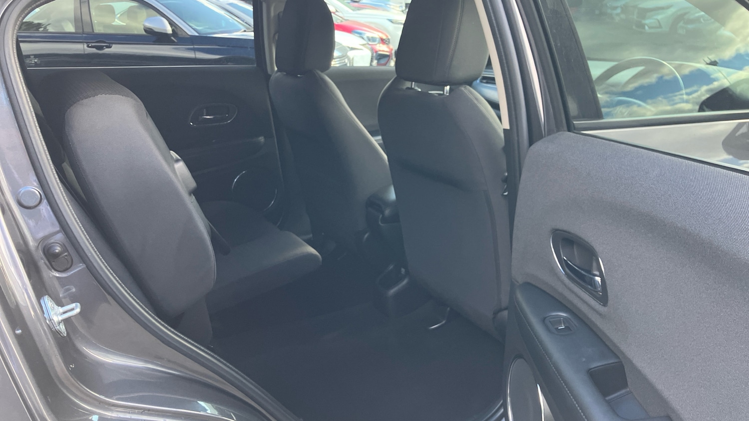 Used Honda HR-V 2019 for sale - 75821489: Photo 23