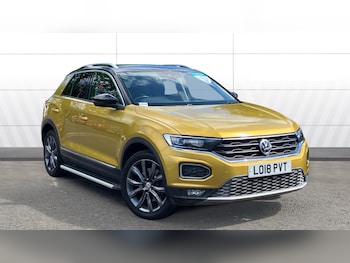 Used Volkswagen T-Roc 2018 for sale - 78835420: Photo