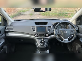 Used Honda CR-V 2017 for sale - 78078742: Photo