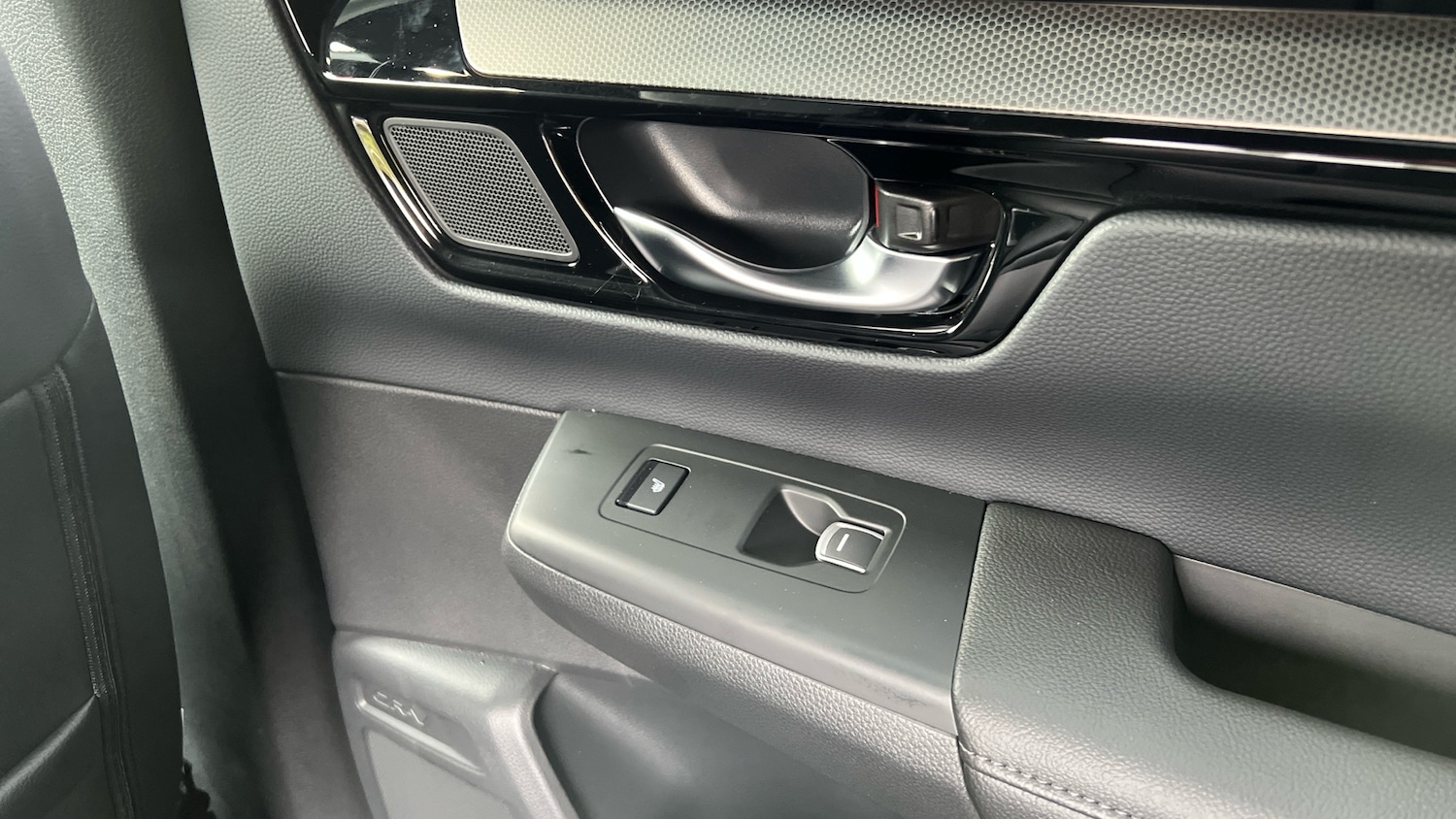 Used Honda CR-V 2025 for sale - 76131211: Photo 32