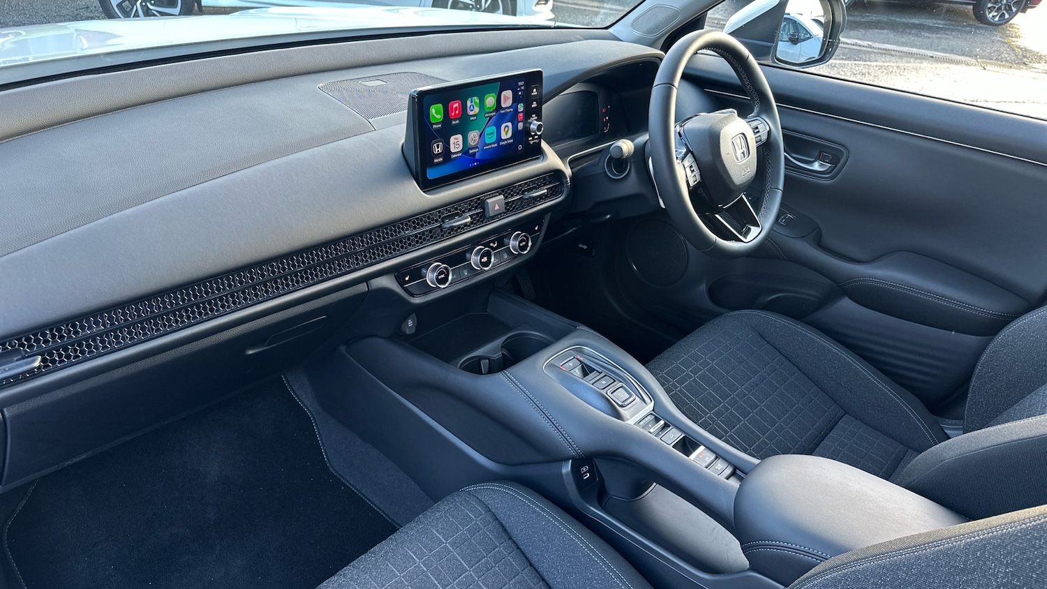 Used Honda ZR-V 2025 for sale - 77159393: Photo 2