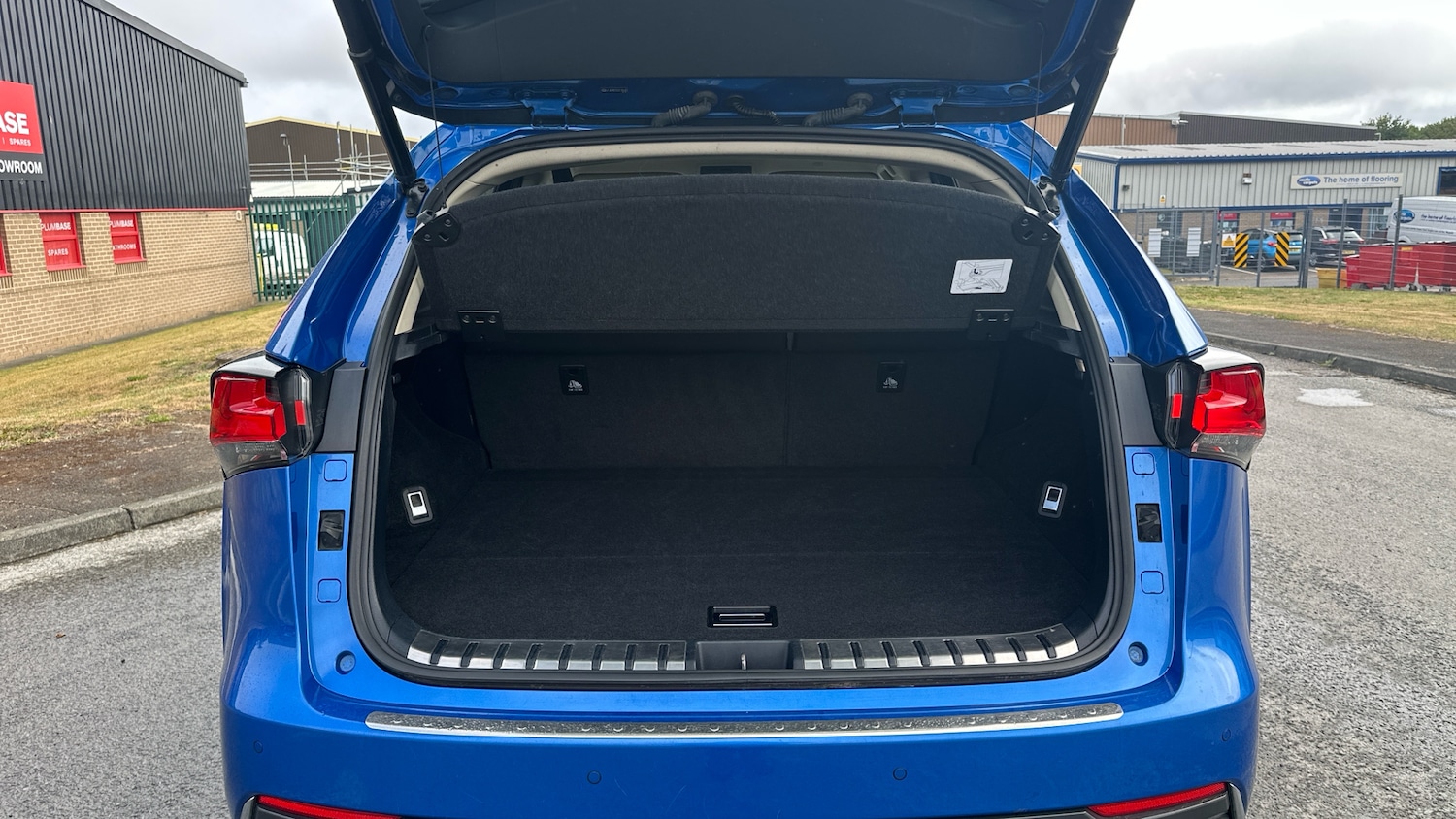 Used Lexus NX 2020 for sale - 76464343: Photo 4