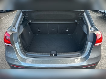 Used Mercedes-Benz A-Class 2019 for sale - 76541738: Photo