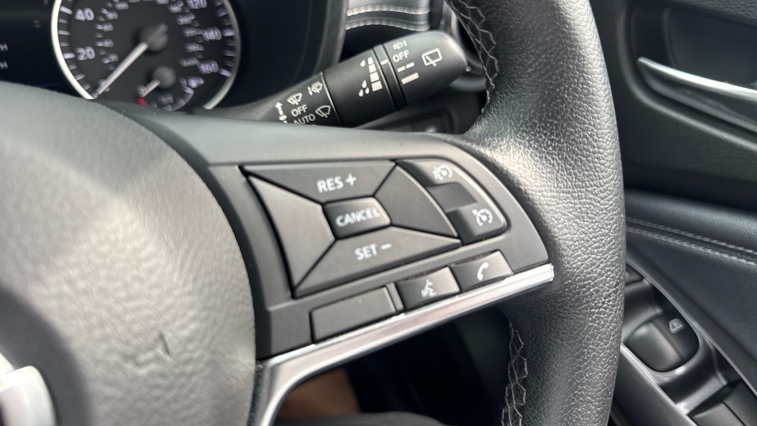 Used Nissan Juke 2022 for sale - 76694187: Photo 29