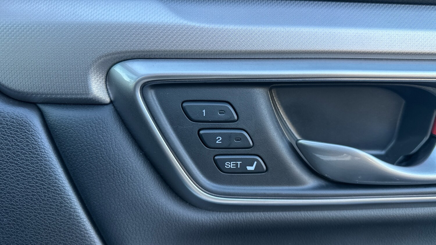 Used Honda CR-V 2022 for sale - 77363965: Photo 25