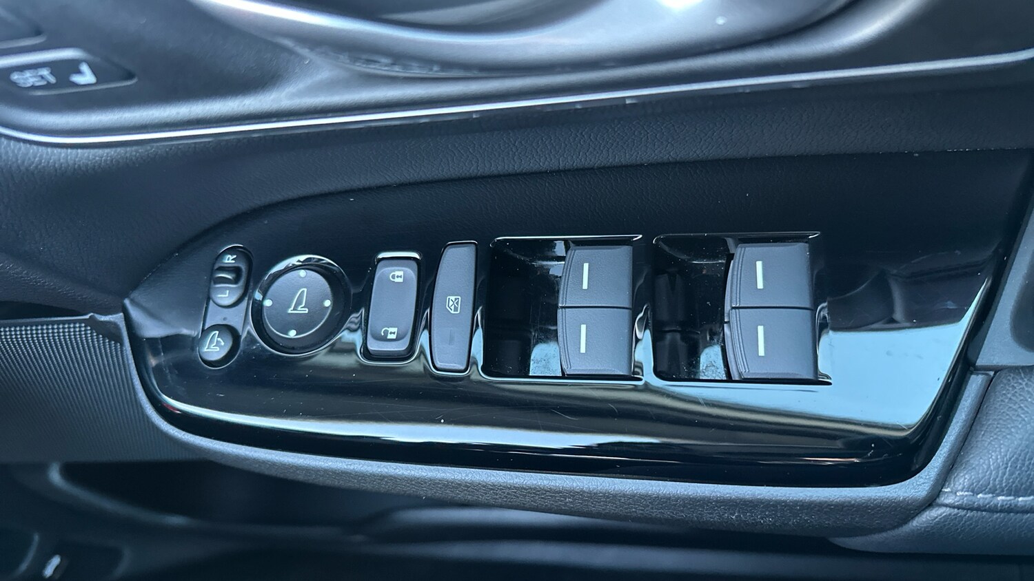 Used Honda CR-V 2022 for sale - 77363965: Photo 26