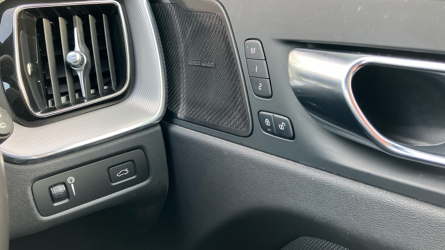 Used Volvo XC60 2020 for sale - 76845748: Photo 25