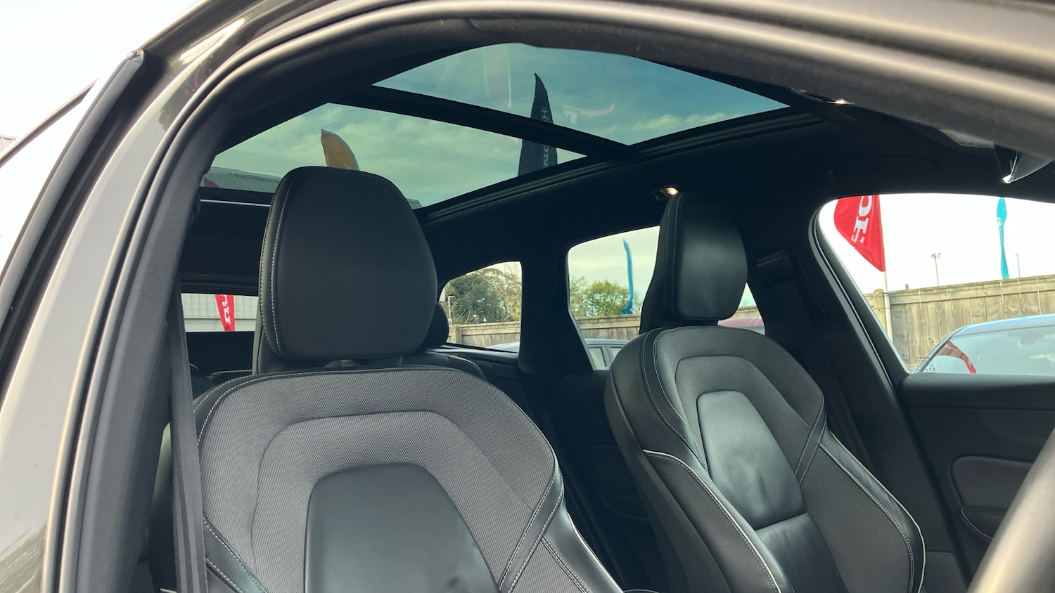 Used Volvo XC60 2020 for sale - 76845748: Photo 28