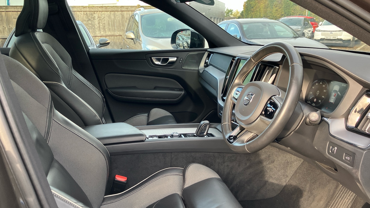 Used Volvo XC60 2020 for sale - 76845748: Photo 37