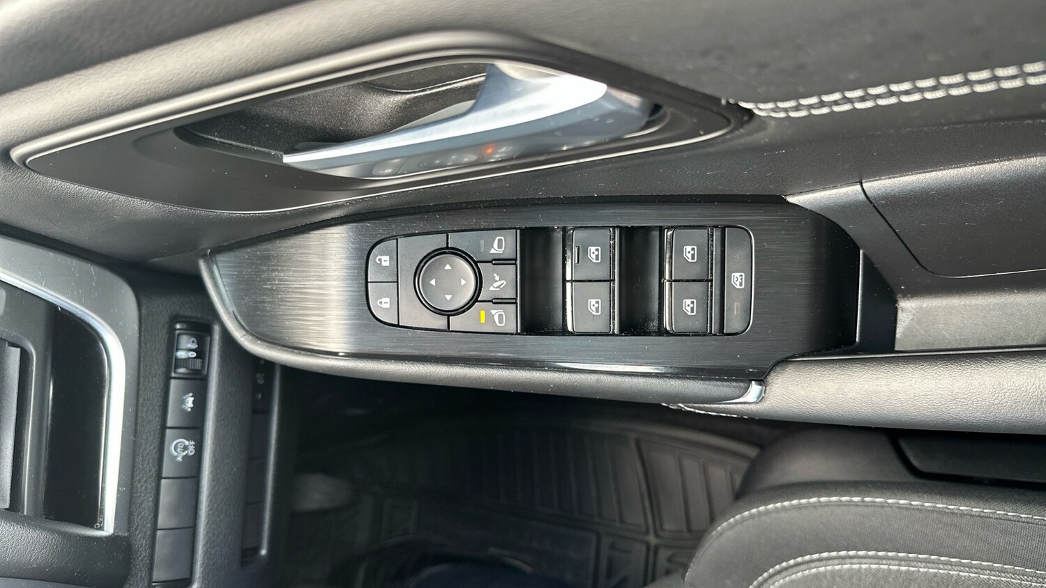 Vehicle 35