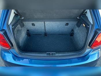 Used Volkswagen Polo 2017 for sale - 77915893: Photo