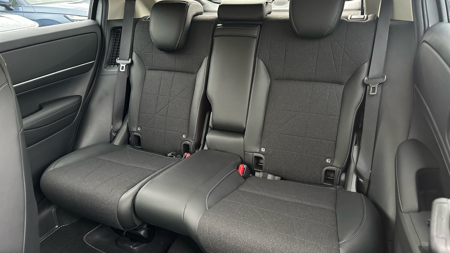 Used Honda HR-V 2025 for sale - 78168665: Photo 8