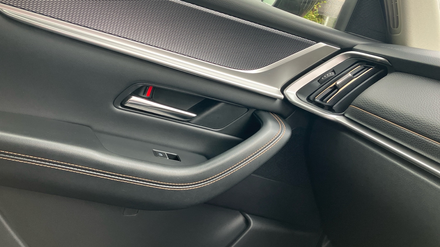 Used Mazda CX-60 2025 for sale - 77323832: Photo 34