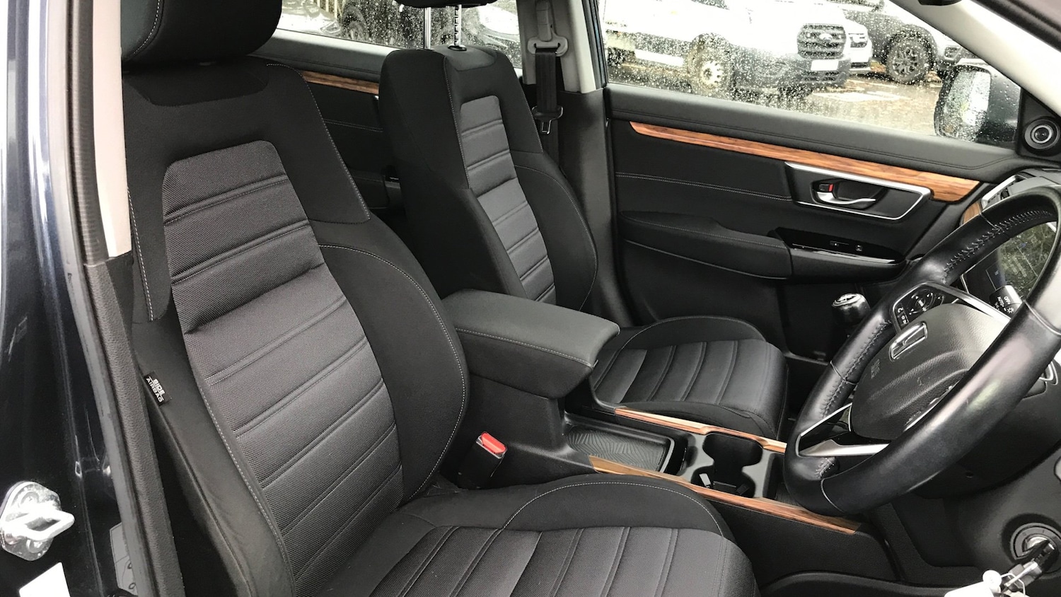 Used Honda CR-V 2018 for sale - 76807024: Photo 24