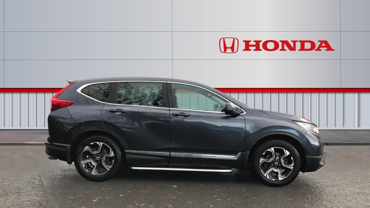 Used Honda CR-V 2018 for sale - 76807024: Photo 5